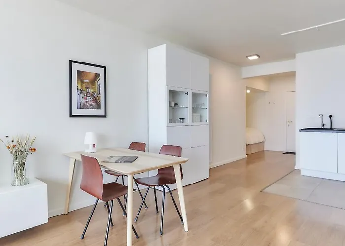 アパート Angeles 085